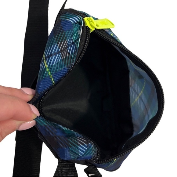 PUMA • Blue Plaid Pattern Unisex Fanny Pack Bag - Picture 3 of 7